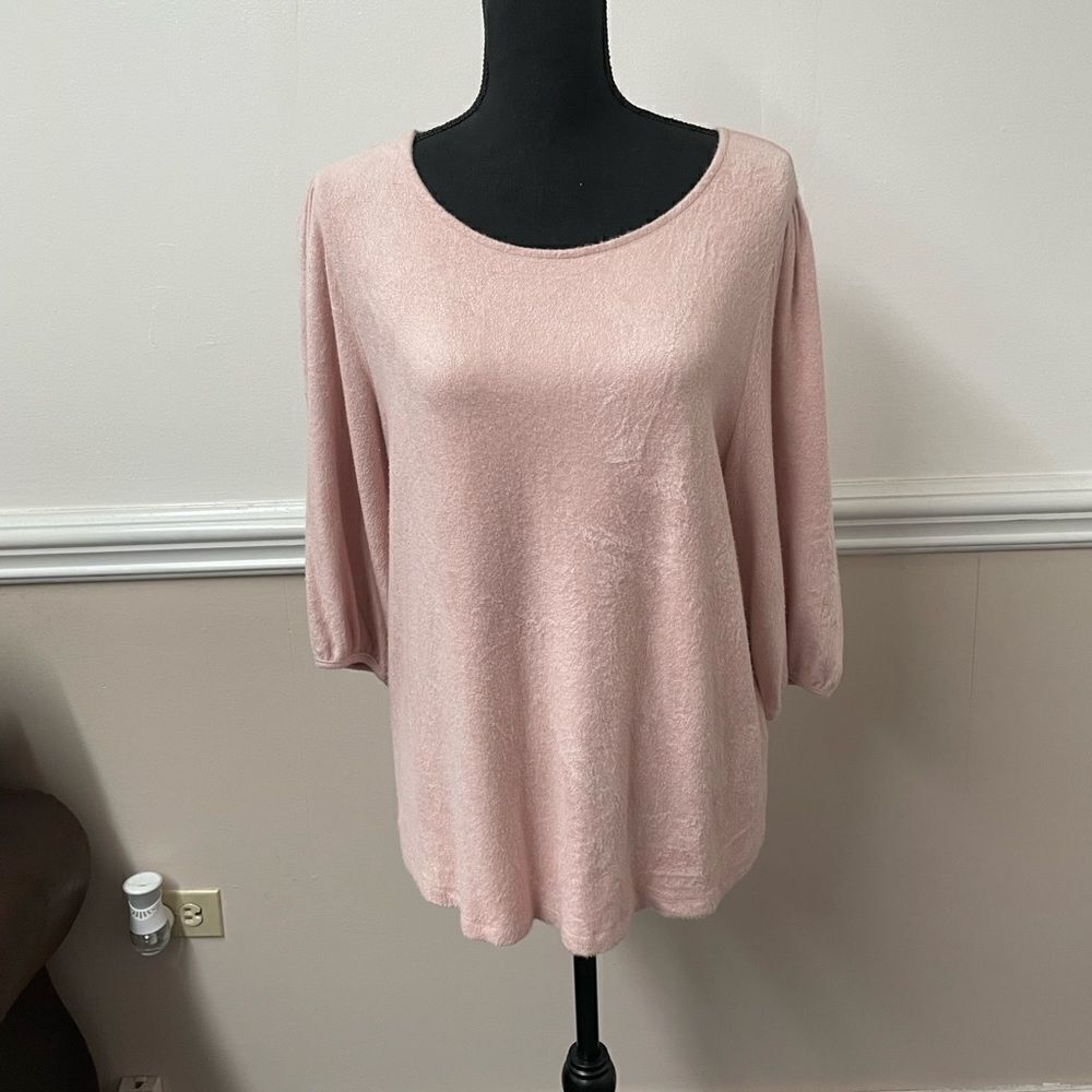 W5 Fuzzy Sweater